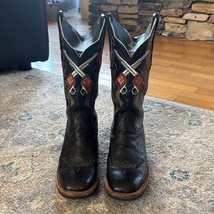 EXOTIC EMBROIDERED LUCCHESE BOOTS